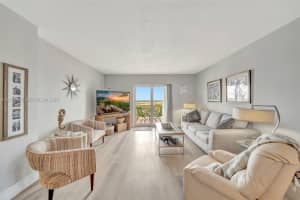 3575 Broken Woods Dr 1004, Coral Springs