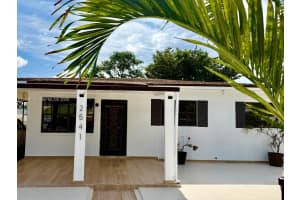 2541 W 10th Ave, Hialeah, FL 33010, - MLS#A12019113