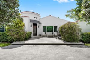 3748 Prairie Ave, Miami Beach, FL 33140, - MLS#A12019117