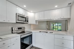 1108 Bahama Bend APT B1, Coconut Creek, FL 33066, - MLS#A12019272