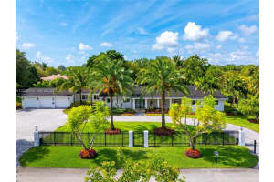 7750 Sw 122nd Street, Pinecrest, Fl 33156, Pinecrest