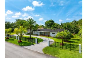 7750 SW 122nd St, Miami, FL 33156, - MLS#A12019376