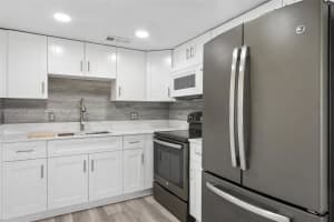 13455 SW 9th Ct APT 314J, Pembroke Pines, FL 33027, - MLS#A12019415