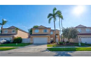 19141 NW 12th St, Pembroke Pines, FL 33029, - MLS#A12019418