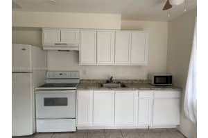 1604 Cypress Dr #1, Fort Myers, FL 33907, - MLS#A12019460