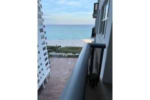 6039 Collins Ave APT 1221, Miami Beach, FL 33140, - MLS#A12019469