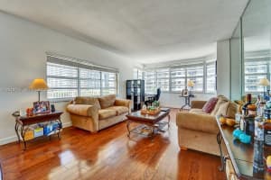 1965 S Ocean Dr APT 4G, Hallandale Beach, FL 33009, - MLS#A12019476