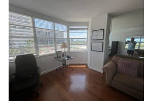 1965 S Ocean Dr APT 4G, Hallandale Beach, FL 33009, - MLS#A12019476