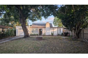 76 W 14th St, Hialeah, FL 33010, - MLS#A12019485