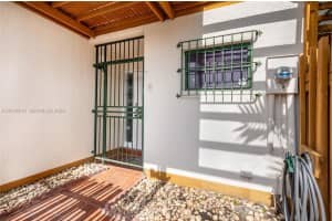 1220 SW 131st Pl Cir W #1220, Miami, FL 33184, - MLS#A12019519