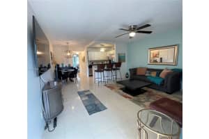 12 Dorchester A #12, West Palm Beach, FL 33417, - MLS#A12019545