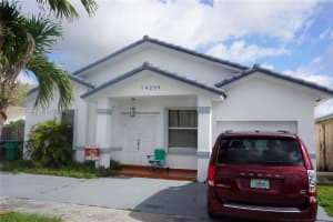 14239 SW 10th St, Miami, FL 33184, - MLS#A12019578