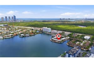 2757 NE 165th Terrace #28, North Miami Beach, FL 33160, - MLS#A12019627