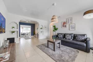 225 NW 14th Ave #225, Miami, FL 33125, - MLS#A12019641
