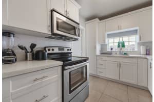 225 NW 14th Ave #225, Miami, FL 33125, - MLS#A12019641