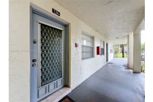 3000 NW 48th Terrace APT 126, Lauderdale Lakes, FL 33313, - MLS#A12019652