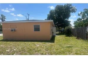 2925 NW 5th St, Fort Lauderdale, FL 33311, - MLS#A12019673