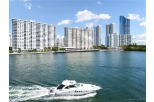 300 Bayview Dr APT 307, Sunny Isles Beach, FL 33160, - MLS#A12019749
