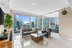 92 SW 3rd St APT 2104, Miami, FL 33130, - MLS#A12019796