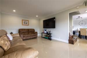 2130 Sherwood Forest Blvd APT 13, West Palm Beach, FL 33415, - MLS#A12019829