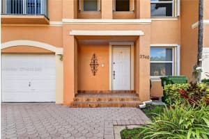 2340 NW 161st Ave, Pembroke Pines, FL 33028, - MLS#A12019836