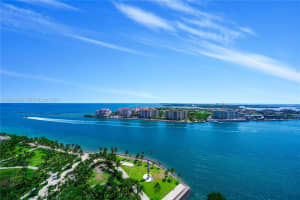 800 South Pointe Dr APT 2204, Miami Beach, FL 33139, - MLS#A12019926