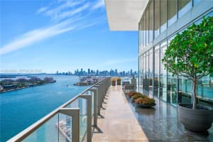 800 South Pointe Dr APT 2204, Miami Beach, FL 33139, - MLS#A12019926