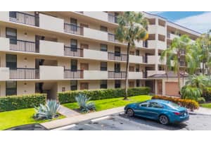 2768 Carambola Cir S APT 401, Coconut Creek, FL 33066, - MLS#A12019947