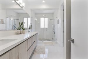 2920 SW 25th Ter B, Miami, FL 33133, - MLS#A12019952
