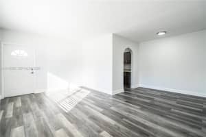 7911 Abbott Ave #9, Miami Beach, FL 33141, - MLS#A12019992
