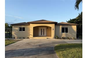 2295 Nw 115th St, Miami