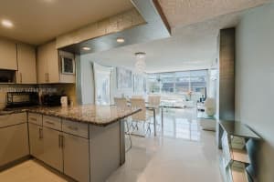 8000 Harding Ave APT 2B, Miami Beach, FL 33141, - MLS#A12020037