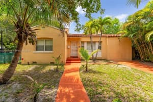28 Ne 48th St, Miami