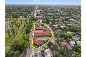 4445 Sw 8th St Miami, FL 33134 - MLS#A12020051