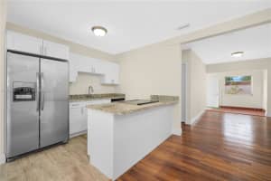 3271 Nw 18th Ter, Miami