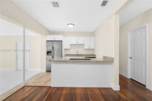 3271 NW 18th Terrace, Miami, FL 33125, - MLS#A12020077