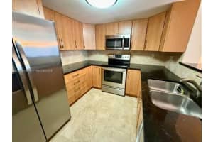 3000 Coral Wy APT 813, Coral Gables, FL 33145, - MLS#A12020094