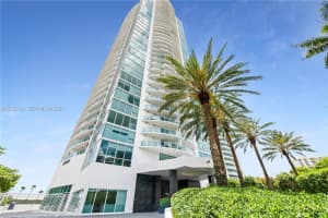 2101 Brickell Ave APT 1909, Miami, FL 33129, - MLS#A12020121