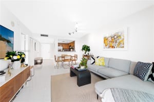 2101 Brickell Ave APT 1909, Miami, FL 33129, - MLS#A12020121