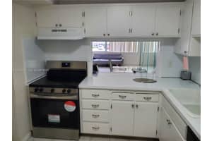 330 SE 2nd St APT 203H, Hallandale Beach, FL 33009, - MLS#A12020145