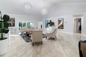 16183 NW 15th St, Pembroke Pines, FL 33028, - MLS#A12020147
