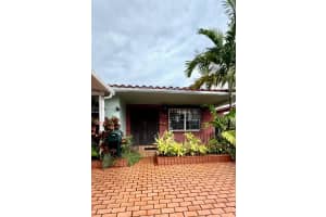 320 Nw 61st Avenue, Miami, Fl 33126, Miami 320 Nw 61st Avenue, Miami, Fl 33126, Miami