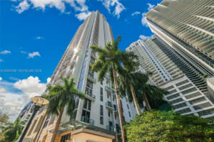 Avenue on Brickell, 1050 Brickell Ave APT 2320, Miami, FL 33131, - MLS#A12020169