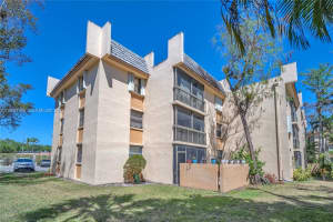 8437 Forest Hills Dr APT 304, Coral Springs, FL 33065, - MLS#A12020196