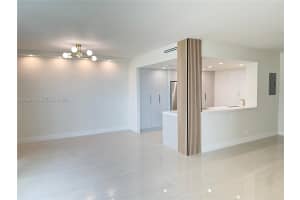 5055 Collins Ave APT 6F, Miami Beach, FL 33140, - MLS#A12020199