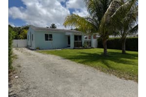 2726 Taylor St, Hollywood, FL 33020, - MLS#A12020220