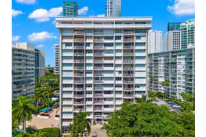 1420 Brickell Bay Dr APT 1108B, Miami, FL 33131, - MLS#A12020224