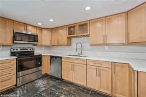 835 NW 81st Terrace #7, Plantation, FL 33324, - MLS#A12020226