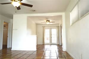 200 NW 51st Ct, Fort Lauderdale, FL 33309, - MLS#A12020279