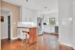 6291 SW 50th St, Miami, FL 33155, - MLS#A12020284